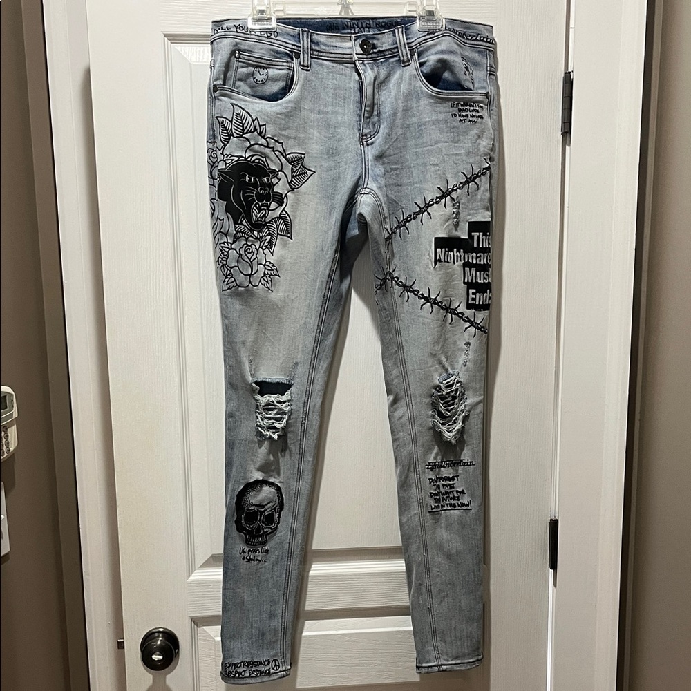 Zumiez Light Gray Graphic Skinny Jeans for Men